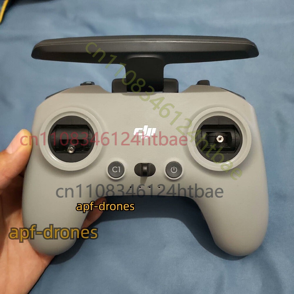 Używany pilot zdalnego sterowa – Drone Kit Professional recenzja i cena